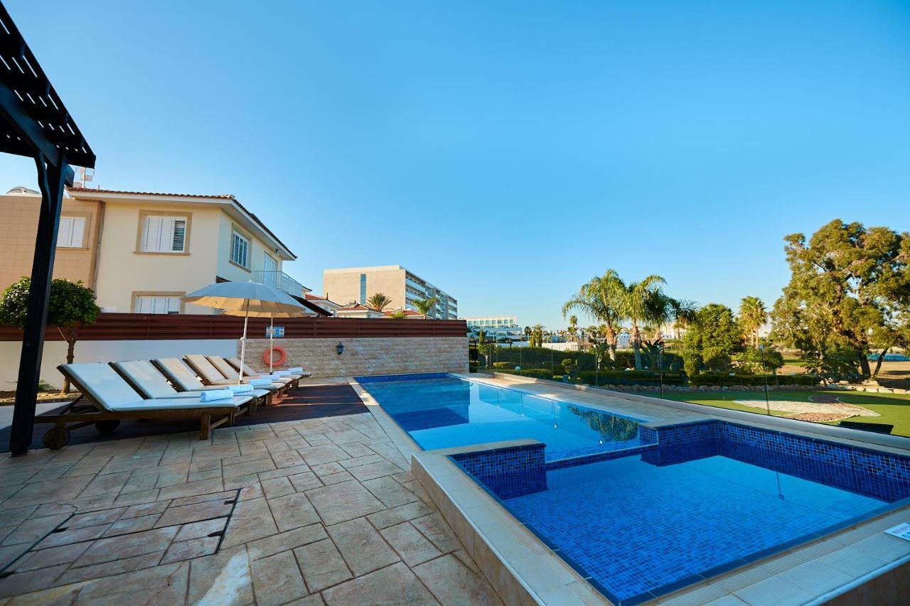 Beach Front Bella Vista By Ezoria Villas Протарас Екстериор снимка